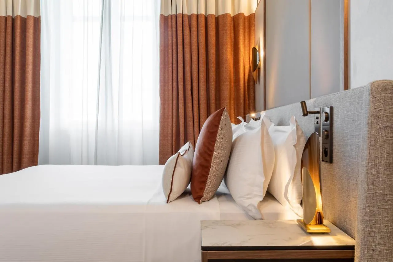 Hotel Intercontinental Paris Champs Elysees Etoile By Ihg