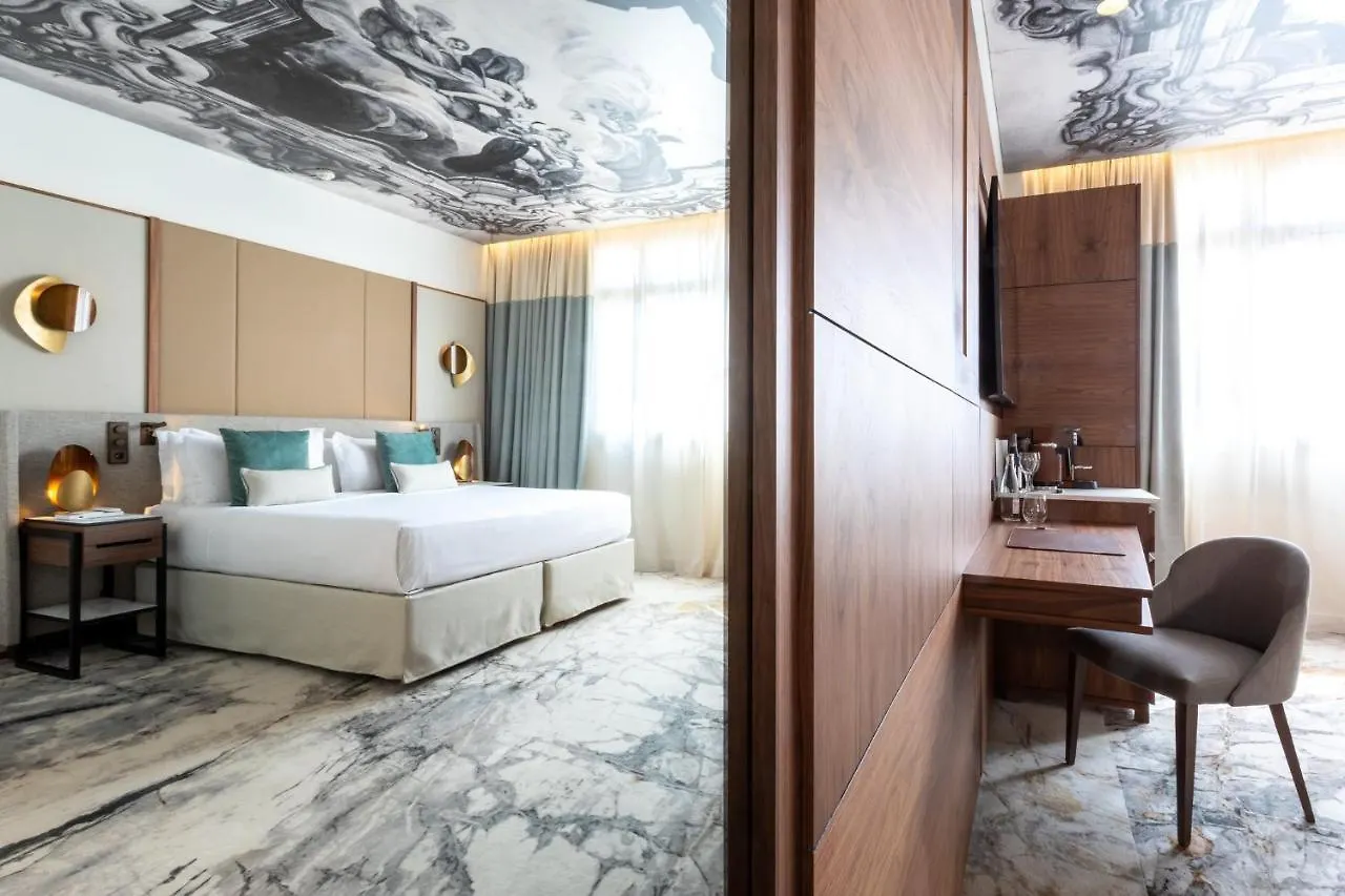Intercontinental Paris Champs Elysees Etoile By Ihg France