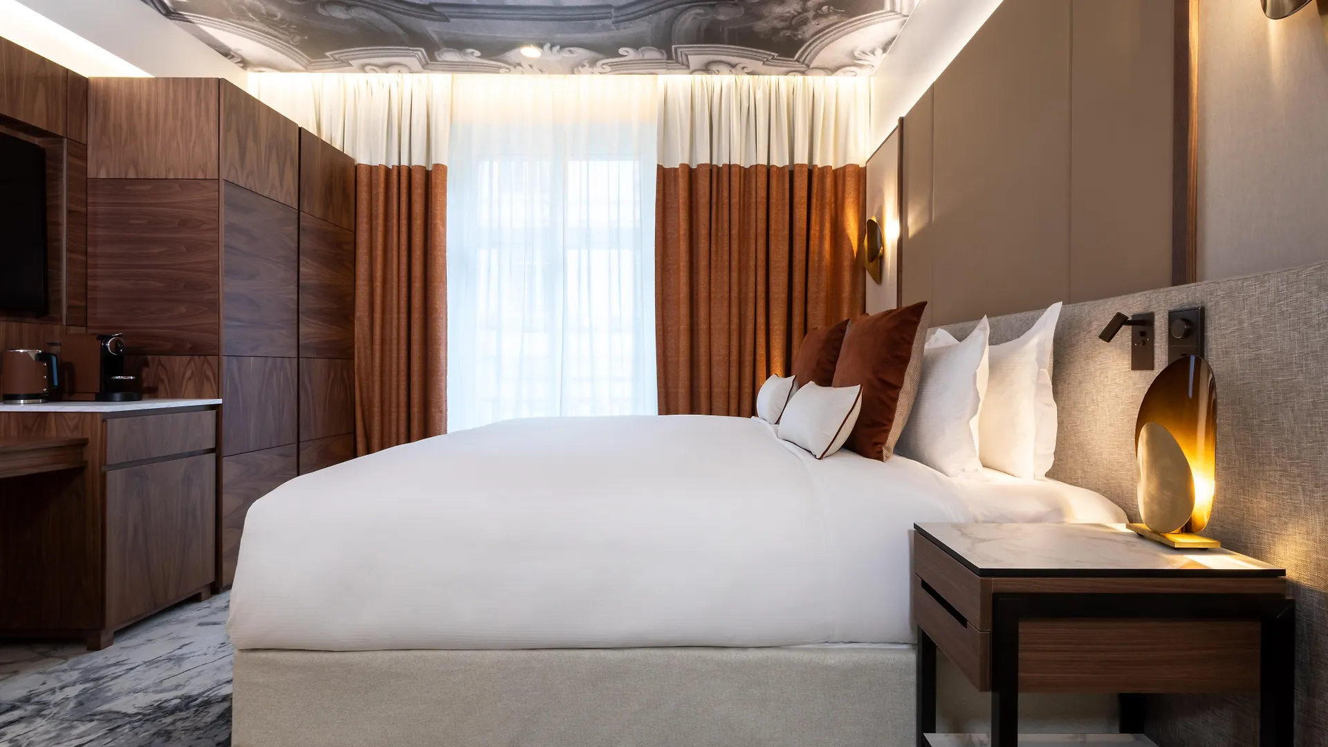 Hotel Intercontinental Paris Champs Elysees Etoile By Ihg