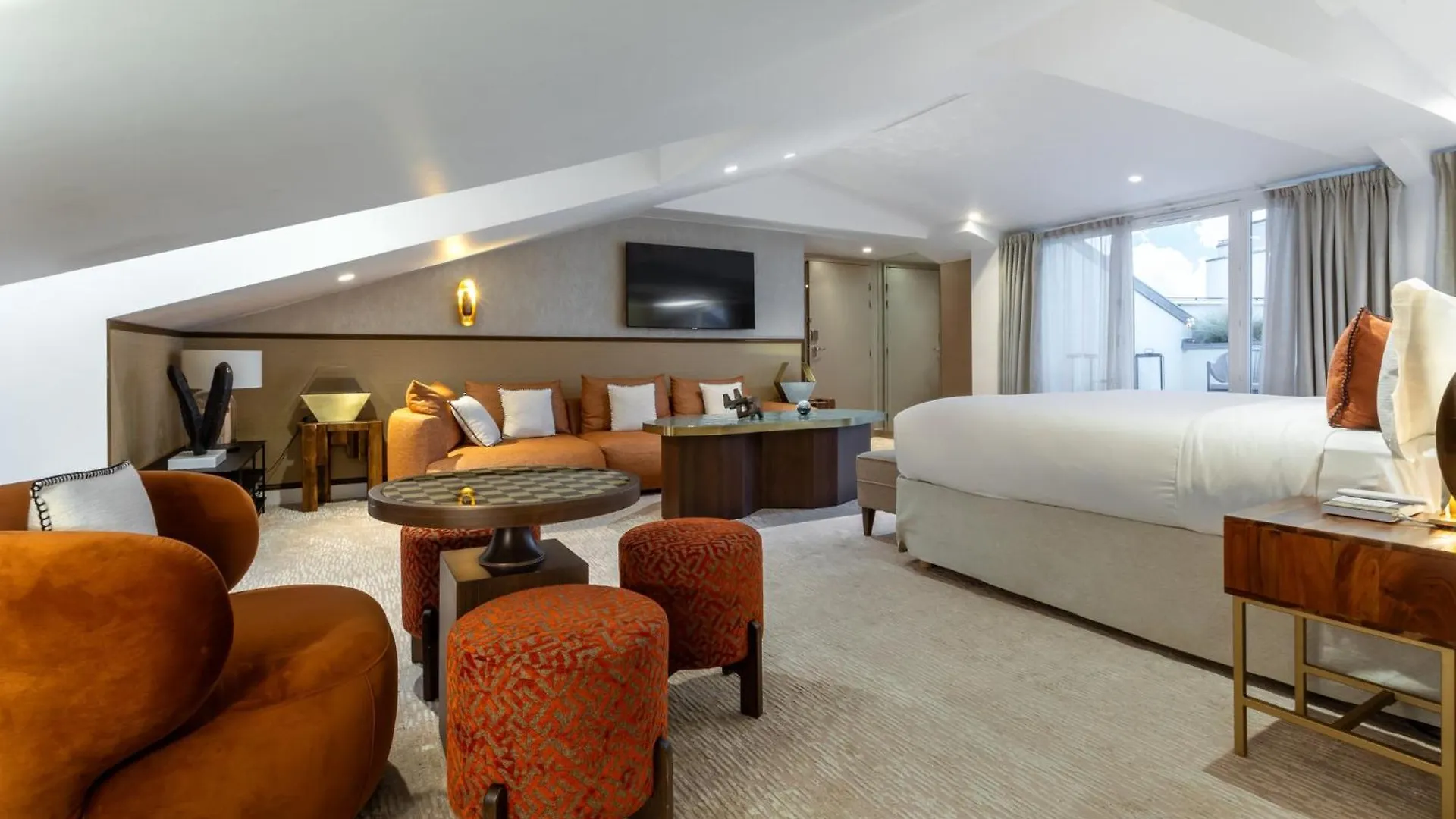 Intercontinental Paris Champs Elysees Etoile By Ihg 5*,